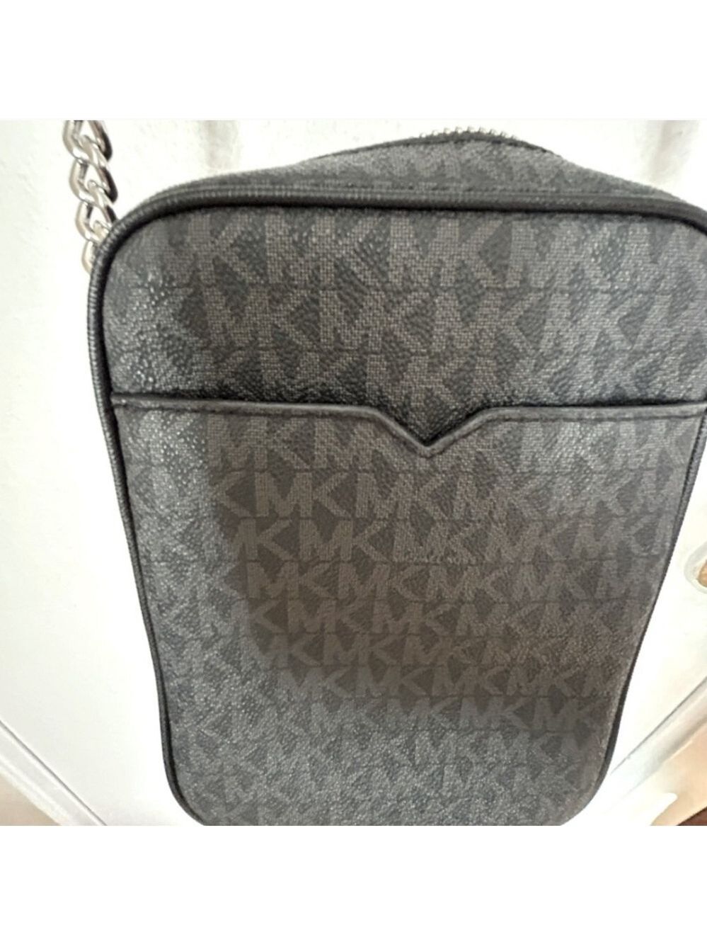Michael Kors Black Messenger Bag with Adjustable Strap - Picture 5 of 10